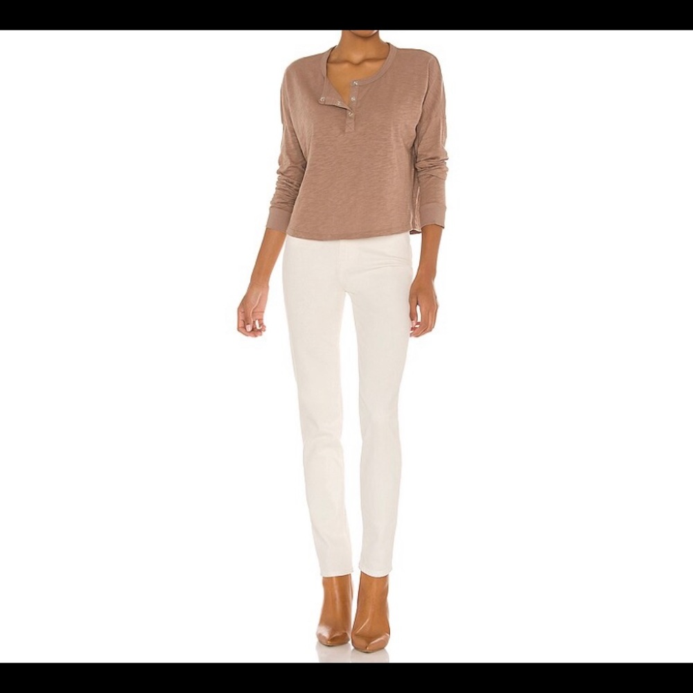 Bobi Henley tee